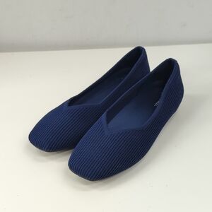 New Arromic Square Toe Women’s Ballet Flat in Navy Size 10 Wide